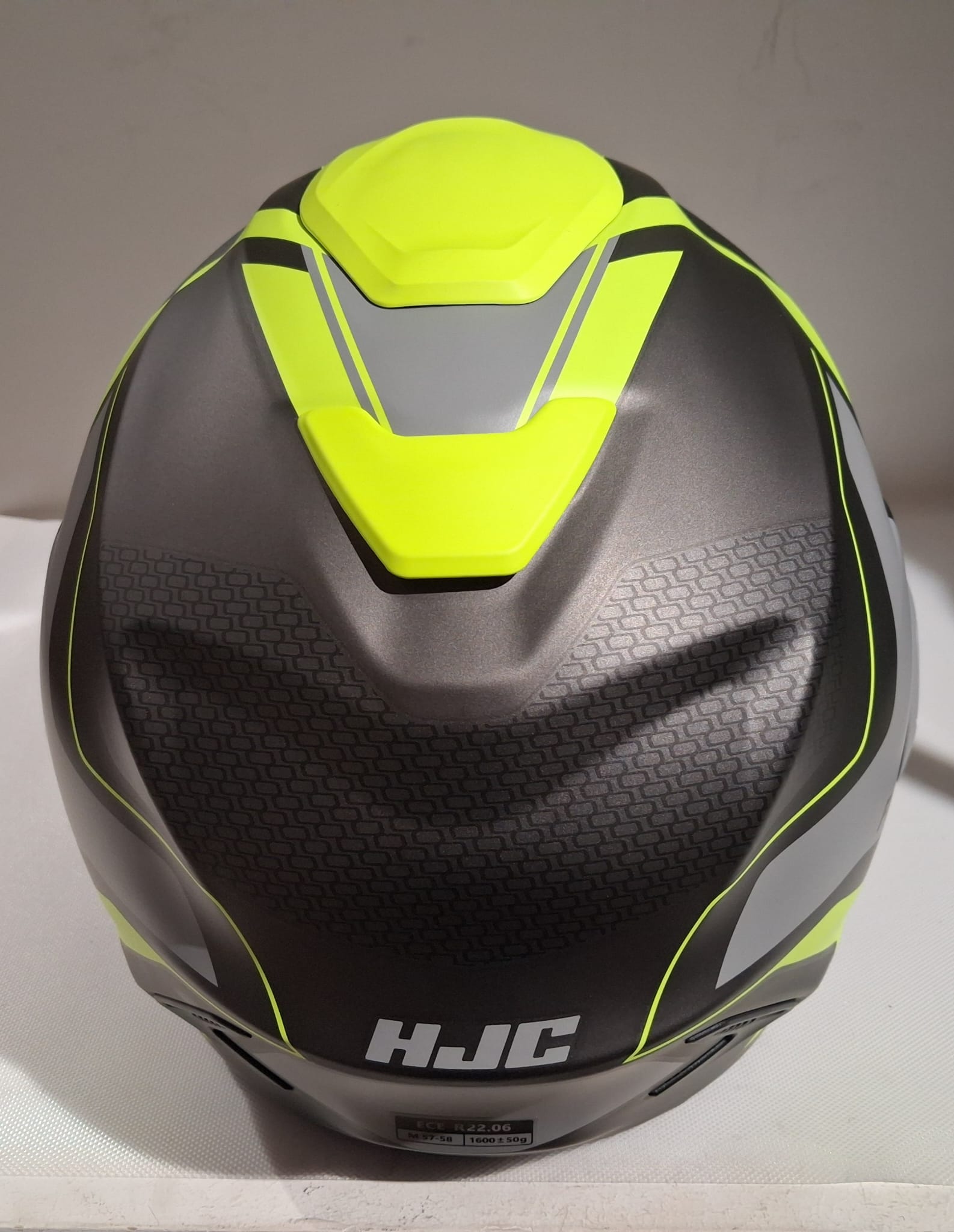 WhatsApp Image 2025-12-18 at 16.06.50